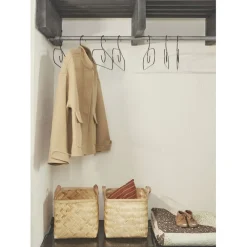 Fuku Hanger><noscript><img width=