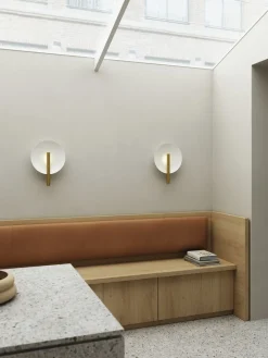 DFTP Furiko | Væglampe | Børstet messing