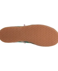 GAZELLE J><noscript><img width=