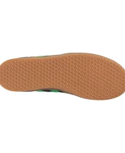 GAZELLE J><noscript><img width=