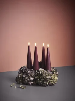 Uyuni Giftbox w. spike, remote, LED cone candle, Wine red, Smooth,