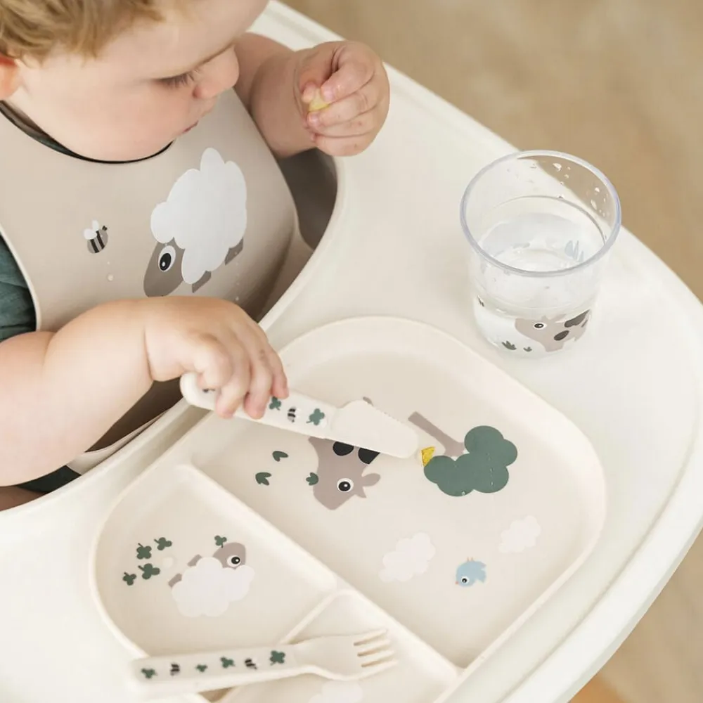 Glas Tiny farm>Done by Deer Clearance