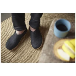 Tøffel med skindsål><noscript><img width=