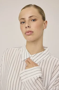 Dame Magasin du Nord Collection Grady 1 Langærmede skjorte - LENZINGECOVERO