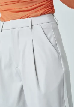 GREAT-SHO><noscript><img width=