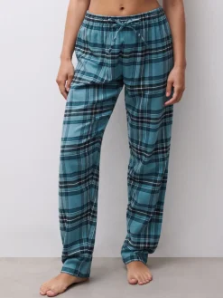 Heat Pants><noscript><img width=