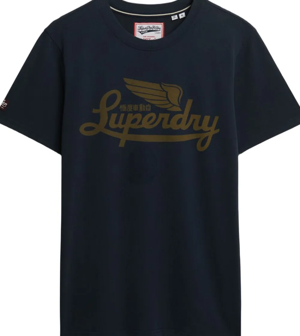 HERITAGE BRAND RELAXED TEE>Superdry