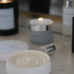 Holger Wax><noscript><img width=