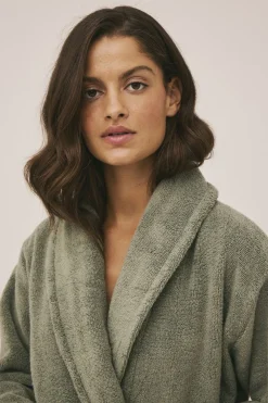 Hotel rope c. green><noscript><img width=