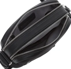 HUNTER CROSSOVER /><noscript><img width=