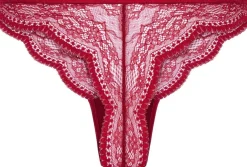 Dame Hunkemöller Isabelle Cheekini