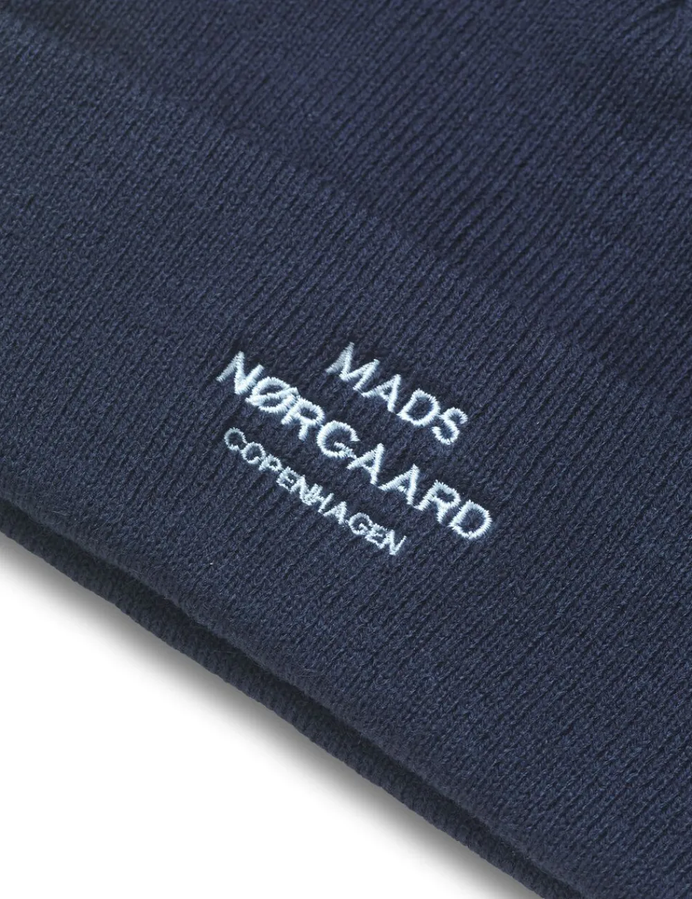 Isak Ambas Logo Beanie>Mads Nørgaard - Copenhagen New