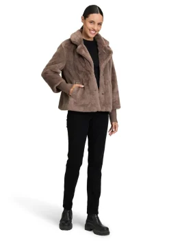 Jacke PlUEsch><noscript><img width=