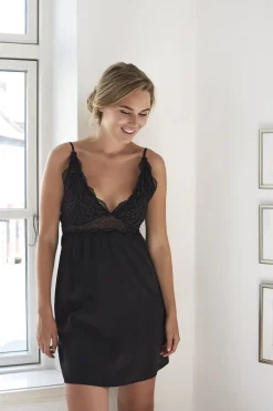 CCDK Jessie chemise w/lace & padding Sort Best