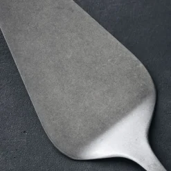 Nicolas Vahé Kageske, Daily