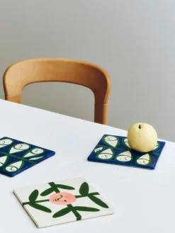 Hay La Pittura Trivet - Blush Face Vine -