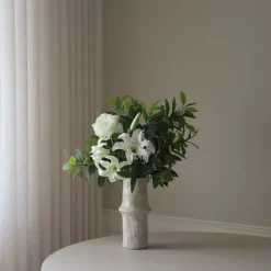 Large Lily Flower><noscript><img width=