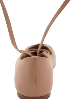 MANGO Leather ballerina with crossed stra Lt-pastel pink Hot