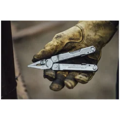 Outdoor diverse Leatherman REBAR Multi-tool