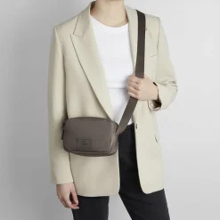 LessMBG Crossbody Bag, Recycle,>Markberg Hot