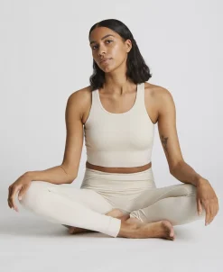 Dame GAI+LISVA Lifa Yoga Top
