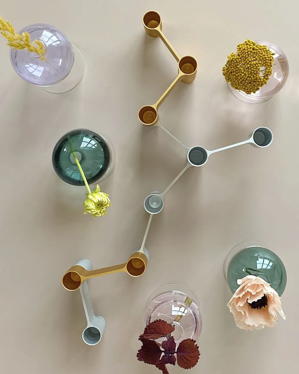 LINK, CANDLE HOLDER, POLISHED ALUMINIUM, 11060P>Studio About Hot