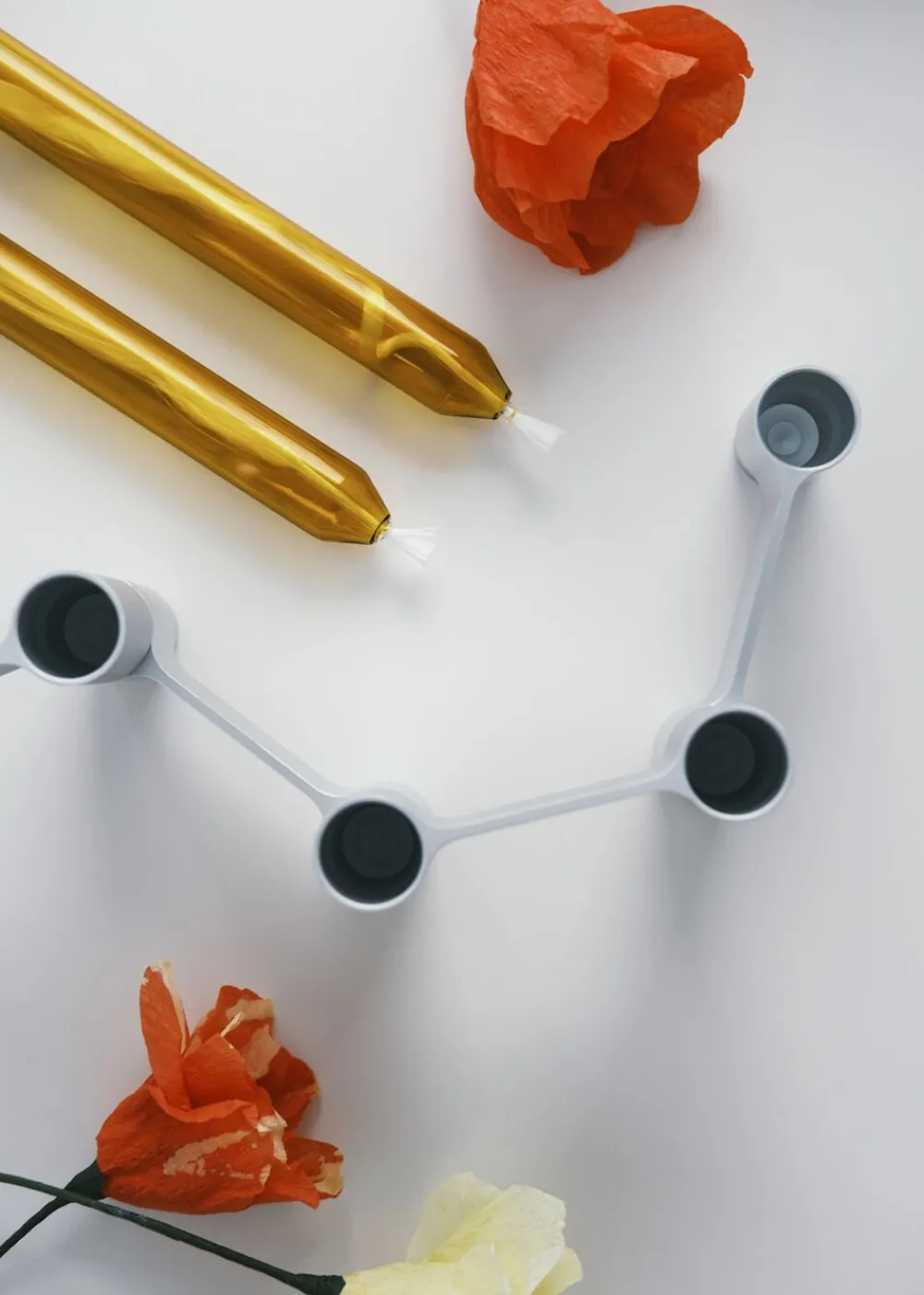 LINK, CANDLE HOLDER, POLISHED ALUMINIUM, 11060P>Studio About Hot