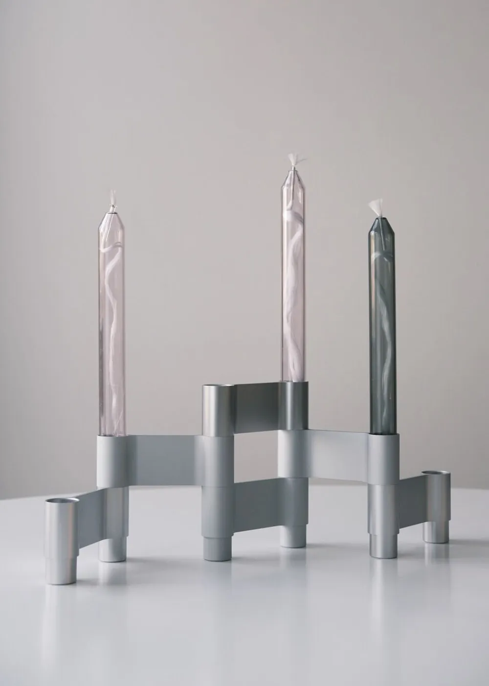 LINK, CANDLE HOLDER, POLISHED ALUMINIUM, 11060P>Studio About Hot