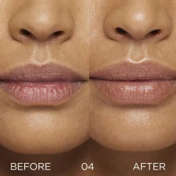 Clarins Lip Oil Balm 04 almond New