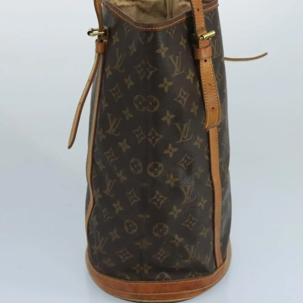 Dame Louis Vuitton Vintage Louis Vuitton Bucket Bag