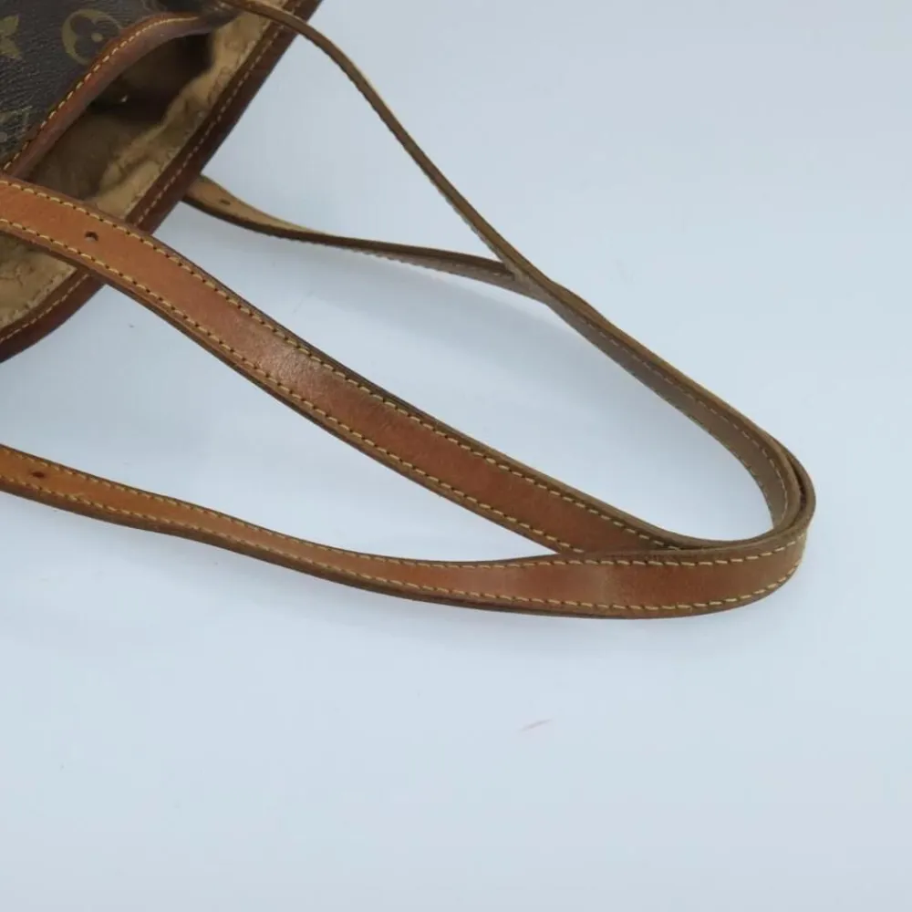 Dame Louis Vuitton Vintage Louis Vuitton Bucket Bag