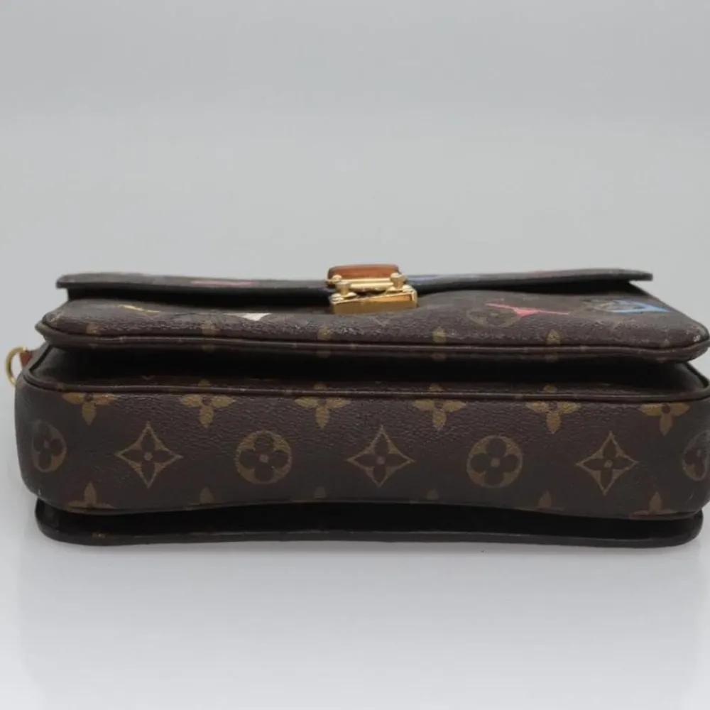 Louis Vuitton Pochette Métis>Louis Vuitton Vintage Clearance
