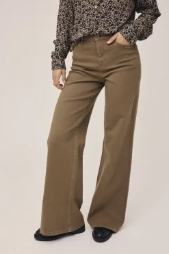 Lova M127 Højtaljet jeans med brede ben - Økologisk bomuld GOTS>Magasin du Nord Collection New