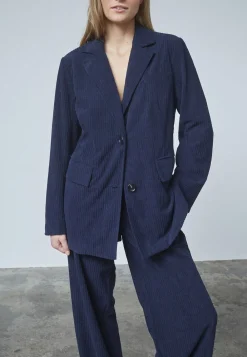 love1365><noscript><img width=