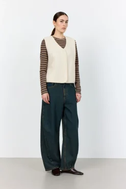 LR-NISSA 1 Vest Off white>Levete room