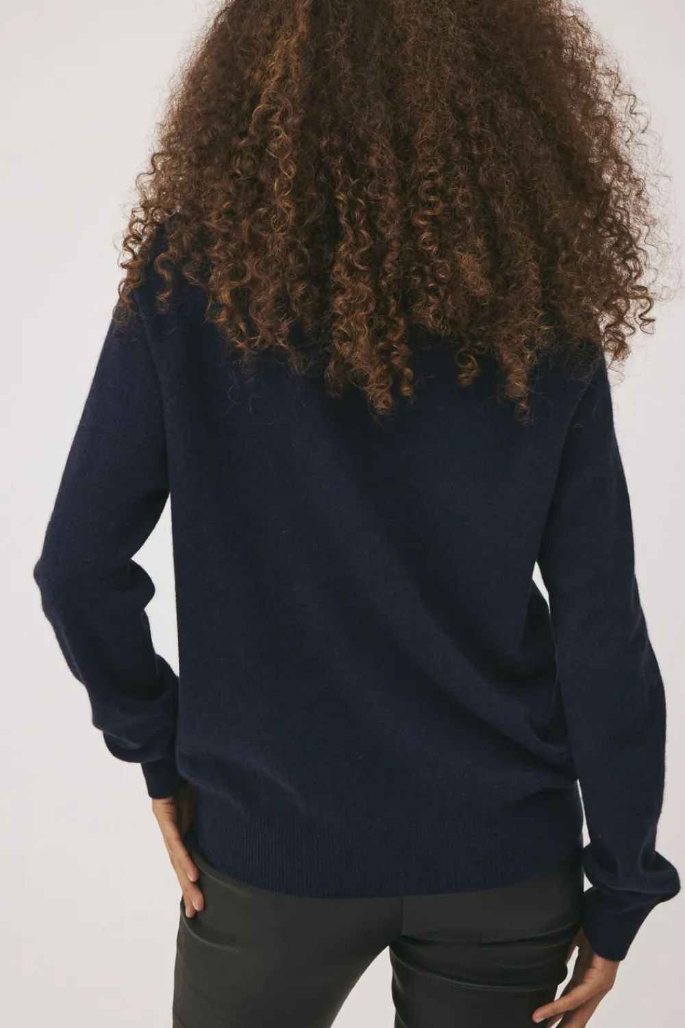Magasin du Nord Collection Mabel 2 - 100% Cashmere Navy