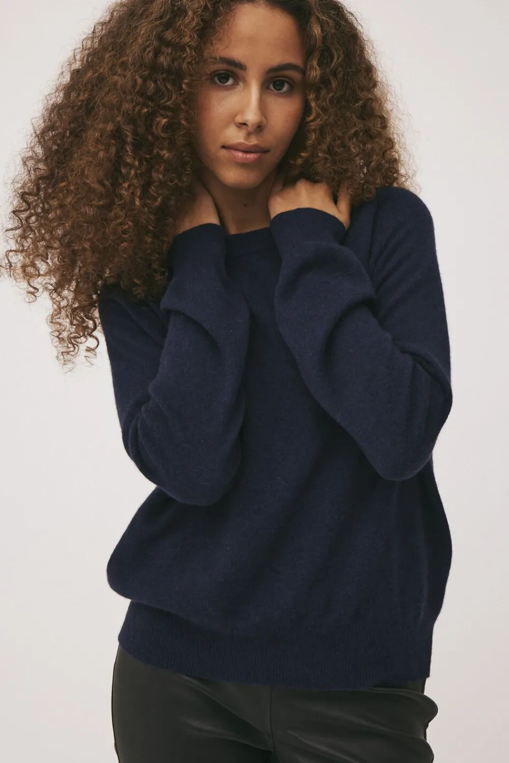 Magasin du Nord Collection Mabel 2 - 100% Cashmere Navy