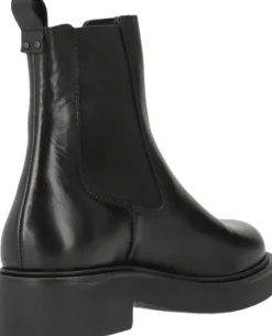 Dame Phenumb Copenhagen MADISON SEA