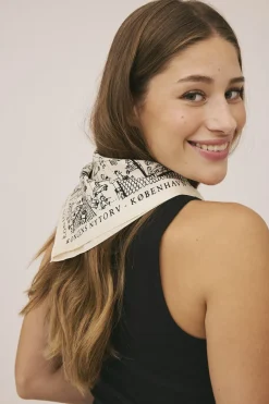 Dame Magasin du Nord Collection Magasin Iconic Scarf 83x83cm