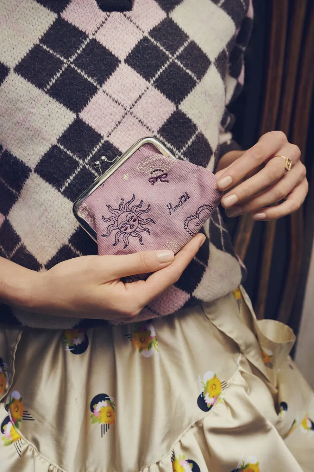 Magic Small Pouch Purple Theatre Magic>Maanesten Discount