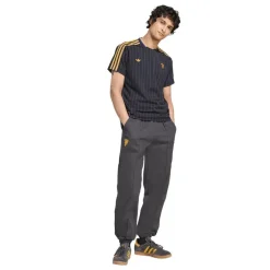 Manchester United 25/26 Icon T-shirt><noscript><img width=