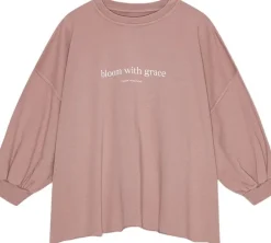 Dame moshi moshi mind mantra sweat