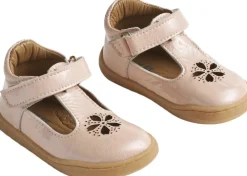 Mary Jane Sinne>Wheat Outlet