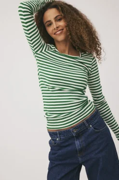 Milla 1G><noscript><img width=