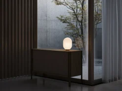 Nordic Tales Modeco+ table lampe