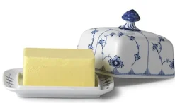 MUSSELMALET RIFLET SMØRSKÅL>Royal Copenhagen Best