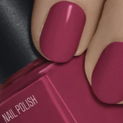 Nilens Jord Nail Polish Fuzzy Fuchsia