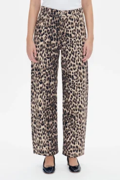 Dame Baum und Pferdgarten NARA