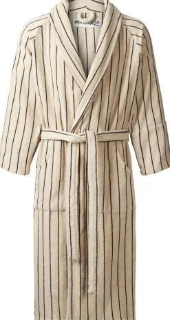 Naram Bathrobe><noscript><img width=