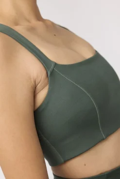 Girlfriend Collective Natalie Seamed Bra Jungle Best